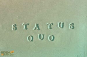 Status quo: o que é?